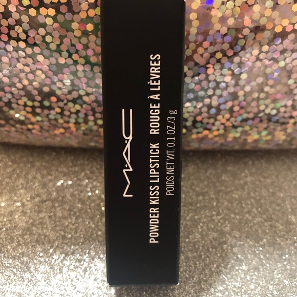 BNIB! MAC Powder Kiss Lipstick in Mandarin O 308 - Picture 4 of 6